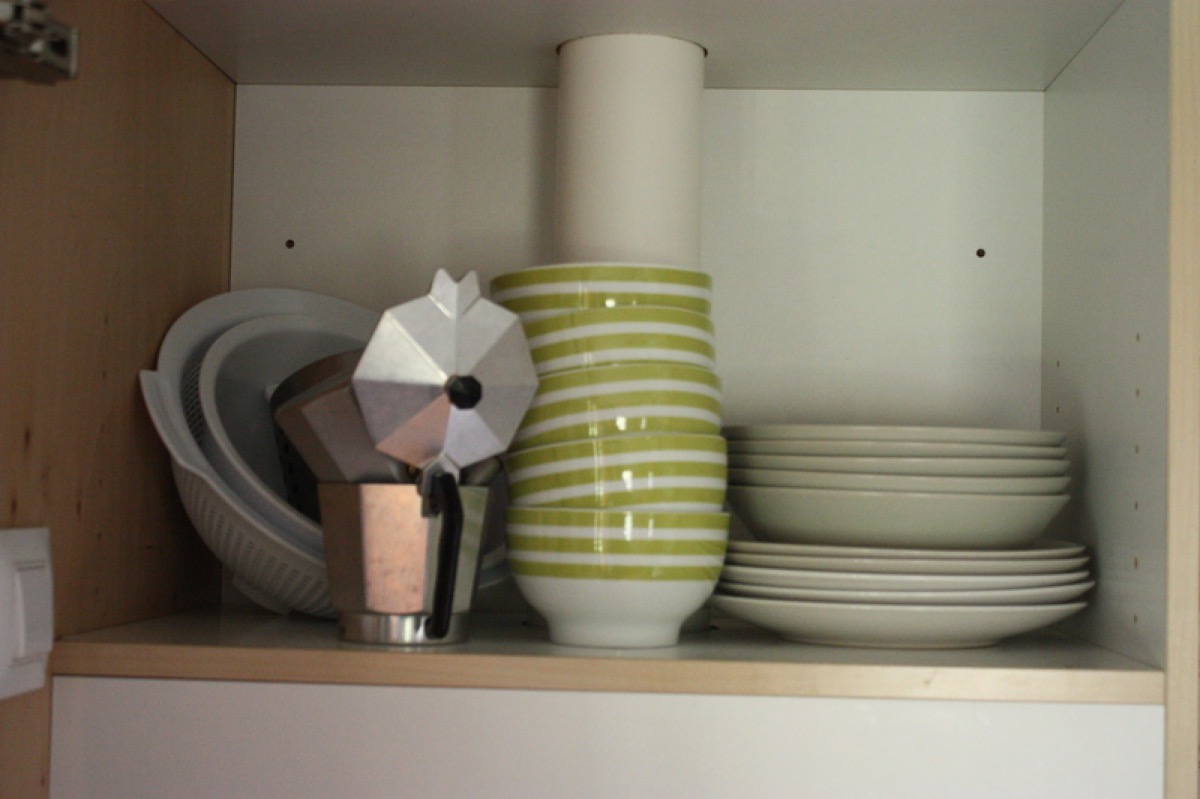 Vajilla equipamiento bungalow, San Vicente de la Barquera, Cantabria