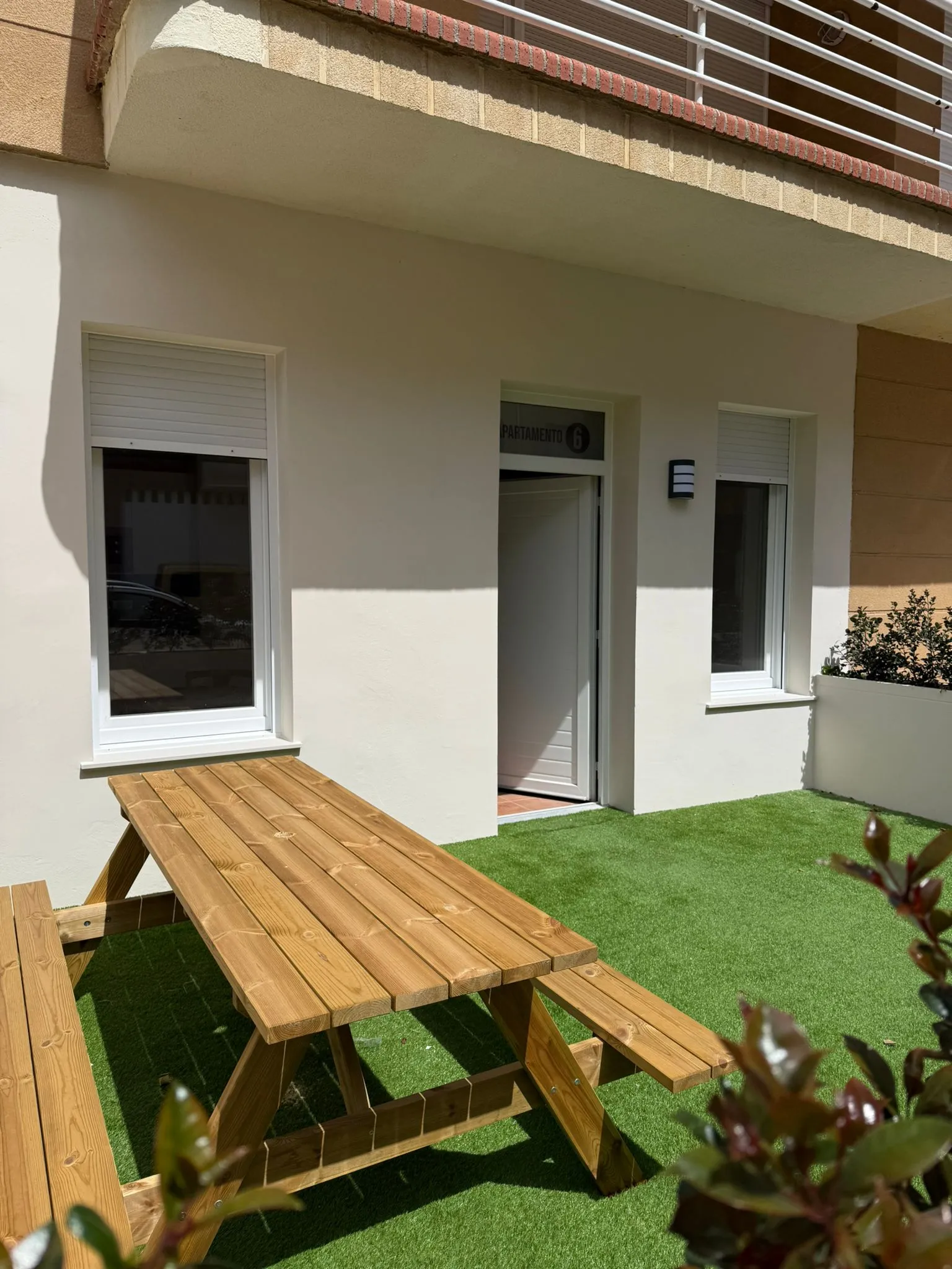 Estudios y apartamentos